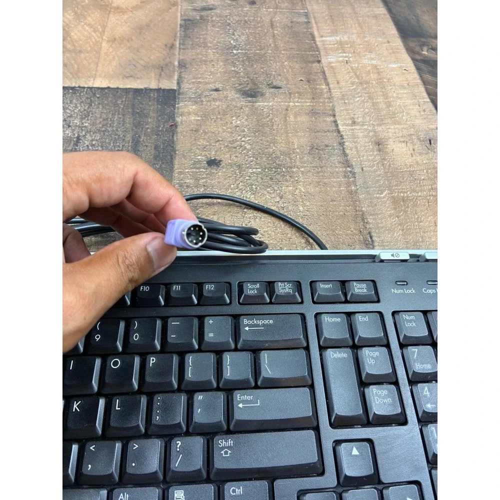 HP Multimedia Keyboard Wired PS/2 Black Silver KB-0601 5188-6077 Used